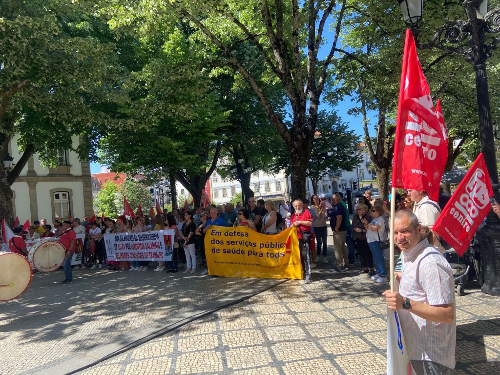  Resolução para aumento mínimo de 100 euros e 35 horas semanais foram algumas das reivindicações do 1.º de Maio, em Viseu