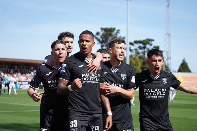  Académico de Viseu confirma equipa sub-23 - Jornal do Centro