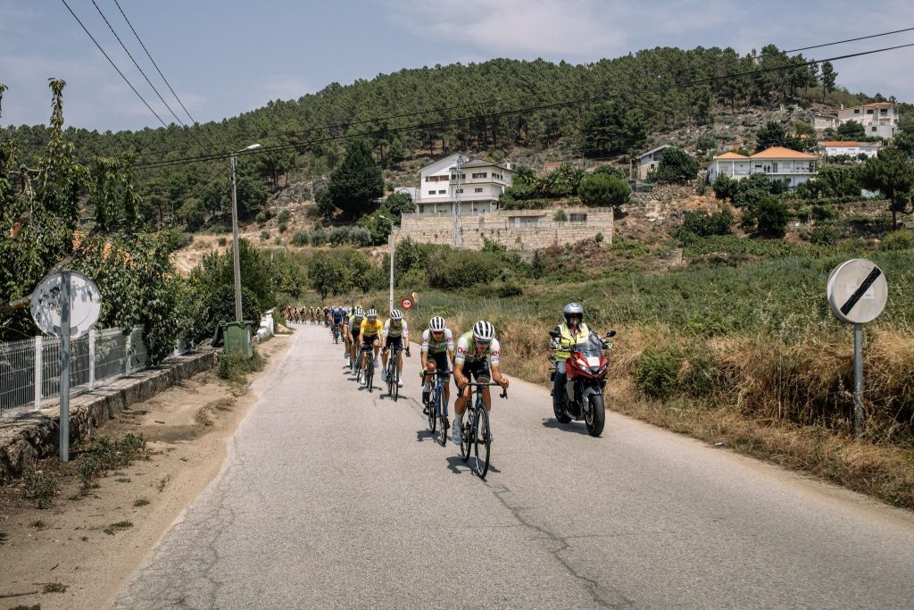  Volta a Portugal. “Vamos lutar por discutir a vitória numa etapa”, diz Gustavo Veloso - Jornal do Centro