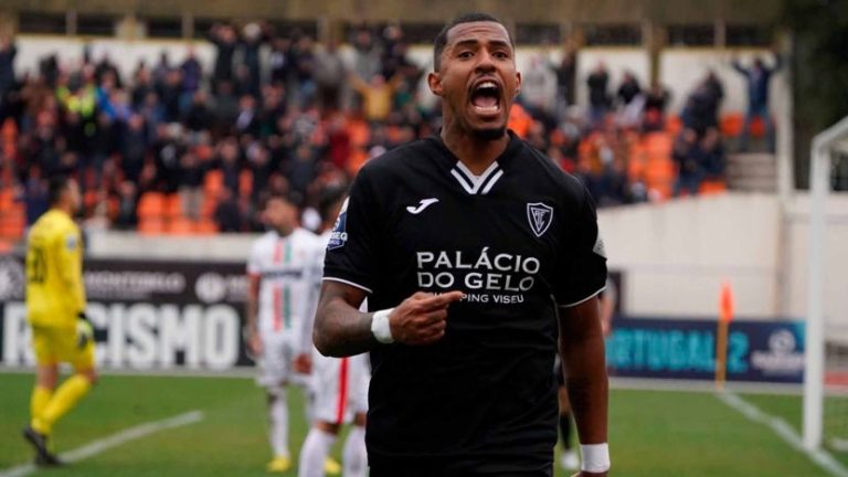 010823095038ad06304e983865494bd456a9d143f18fa3d3ab8a