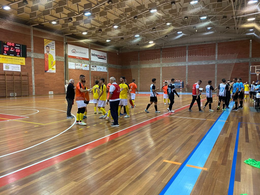  Futsal. ABC de Nelas estreia-se com derrota na Segunda Divisão - Jornal do Centro