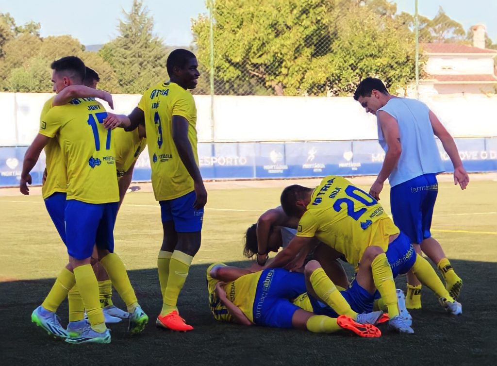  Campeonato de Portugal: Mortágua vence pela primeira vez. Lamelas goleado em Guimarães - Jornal do Centro