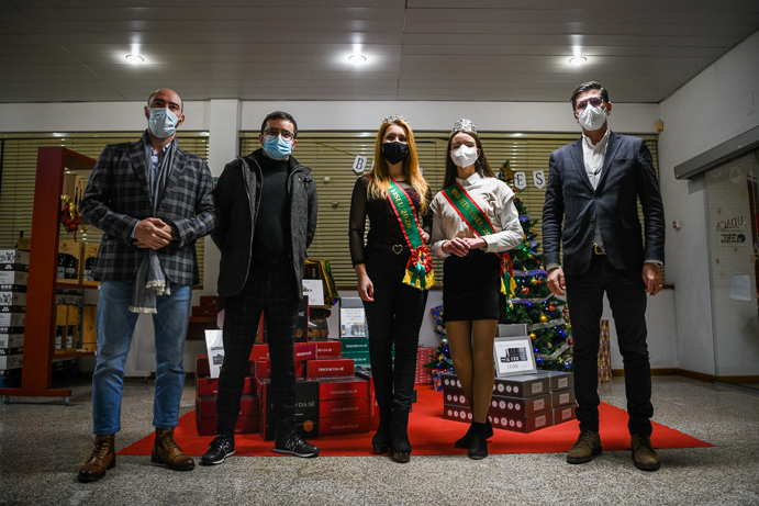  UDACA e Miss Viseu em iniciativa de solidariedade para com a Cruz Vermelha - Jornal do Centro