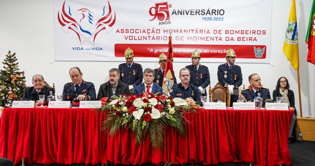  Bombeiros de Moimenta da Beira assinalam 95 anos com pedido de apoios às corporações - Jornal do Centro