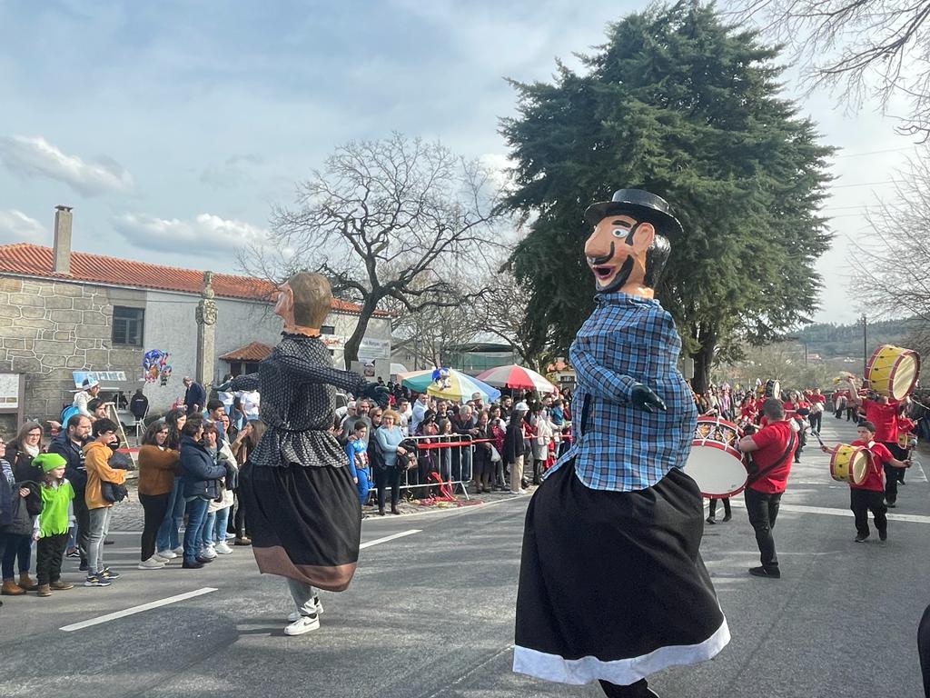  Vouzela festeja o Carnaval em três aldeias do concelho - Jornal do Centro