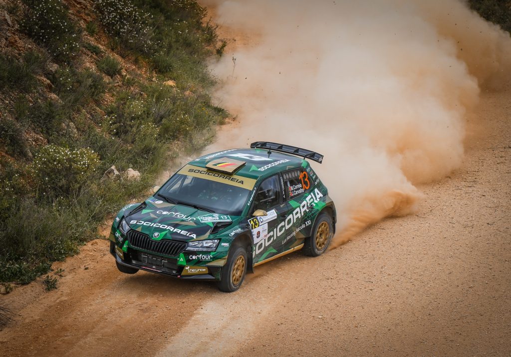  Automobilismo: Miguel Correia da ARC Sport é líder do Campeonato de Portugal de Ralis - Jornal do Centro