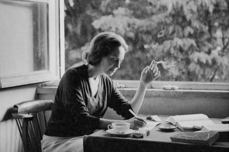  Almanaque: O dia em que se disse adeus a Sophia de Mello Breyner Andresen