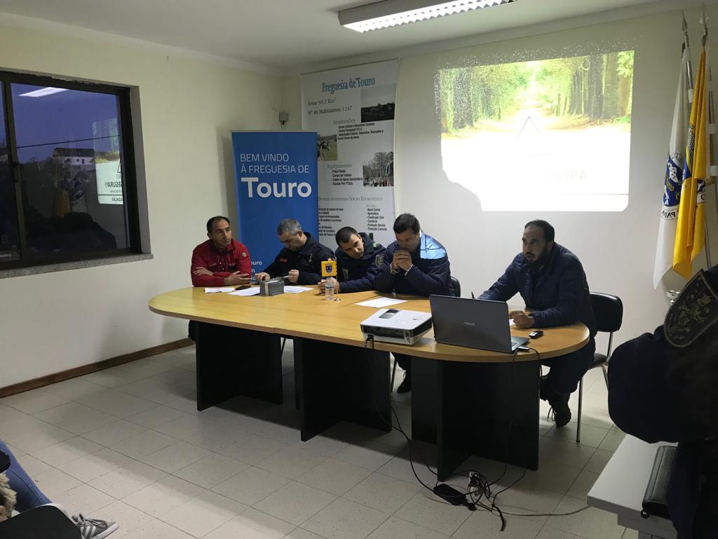  V. N. Paiva: freguesia do Touro já tem unidade local de Proteção Civil - Jornal do Centro