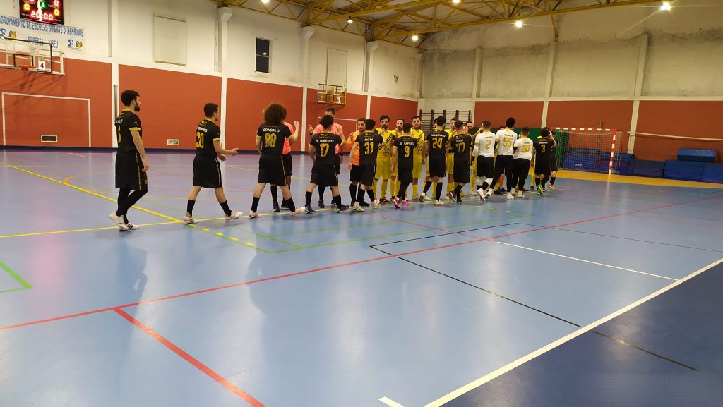  Futsal/Divisão de Honra: Pedreles goleia, Cinfães vence e luta pelo título continua acesa - Jornal do Centro