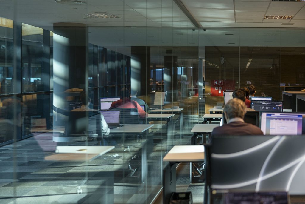 Constructel Visabeira compra empresa norte-americana de telecomunicações - Jornal do Centro