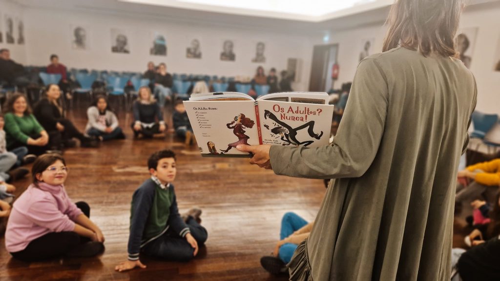  Associação de Viseu promove leitura em aulas com crianças do concelho - Jornal do Centro