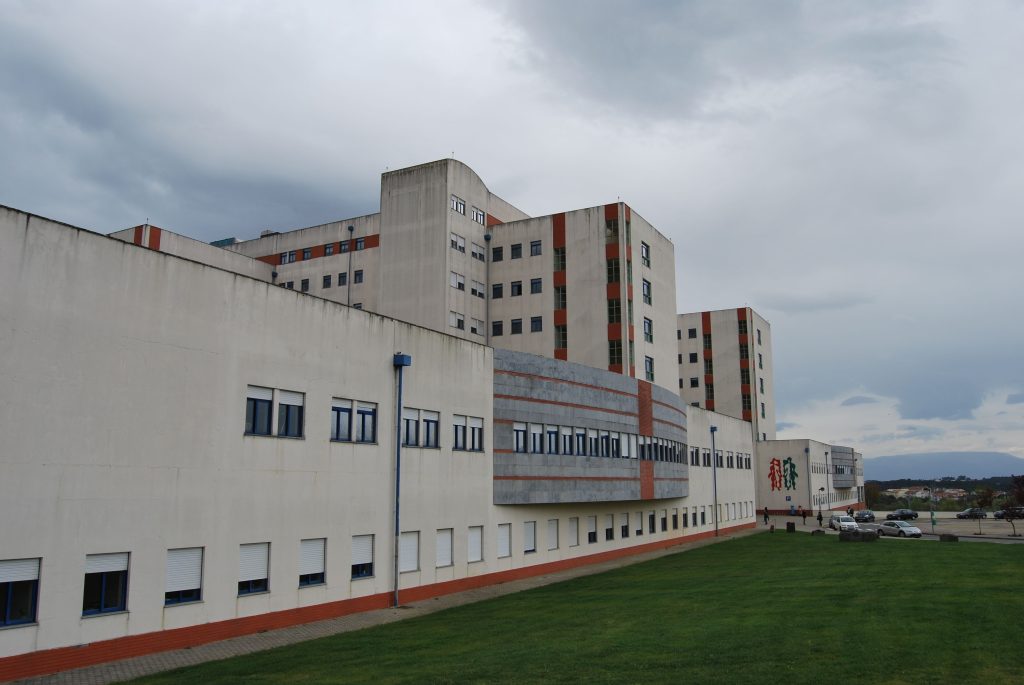  Terceira morte por Covid-19 esta semana no Hospital de Viseu - Jornal do Centro