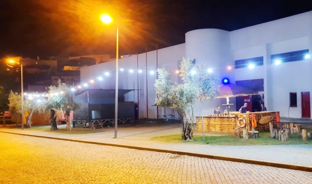  S. Comba Dão: Bombeiros ‘dão música’ para angariação de fundos - Jornal do Centro