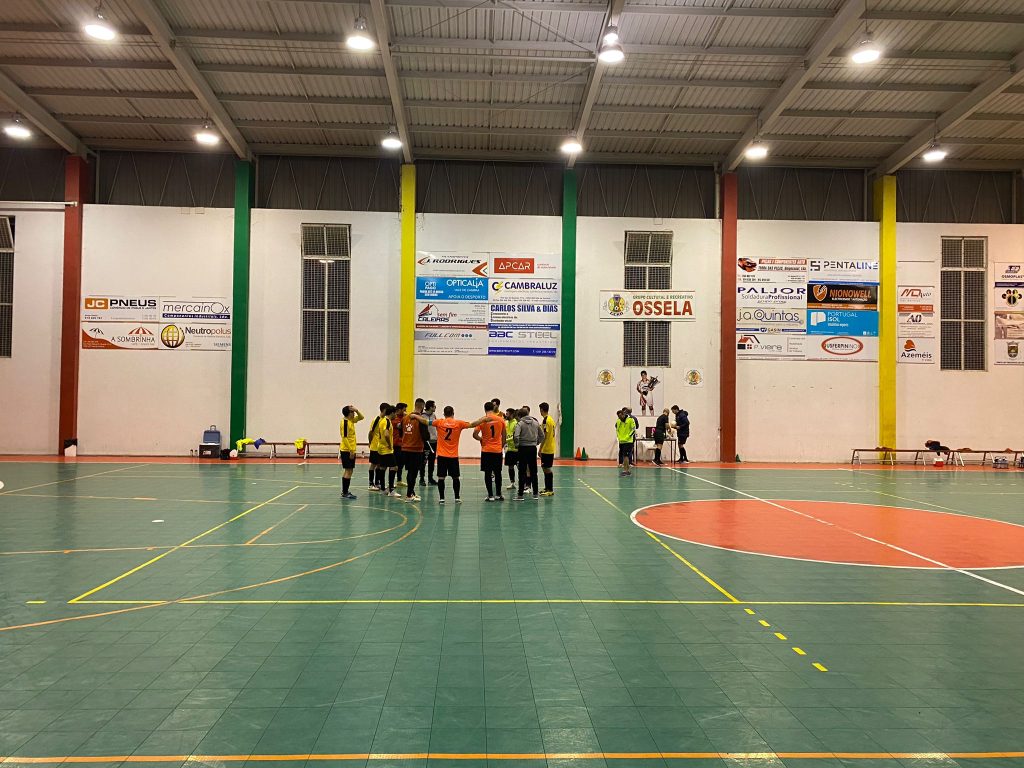  2ª Divisão Futsal: Jornada de derrotas para Viseu 2001 e ABC de Nelas - Jornal do Centro