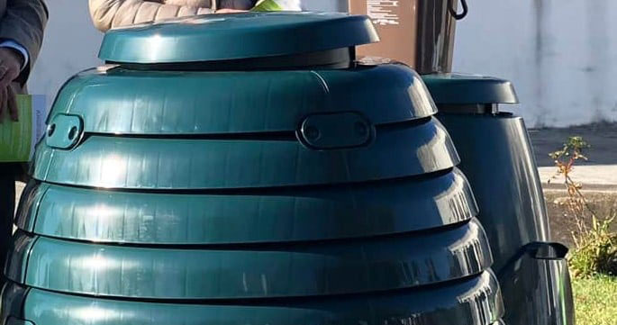  Escolas de Santa Comba Dão já podem transformar restos em fertilizantes - Jornal do Centro