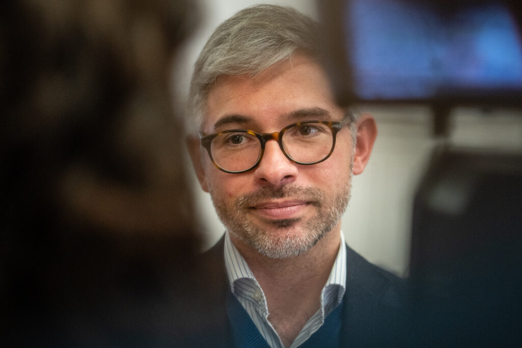  Morte de Almeida Henriques “é uma perda irreparável” para Viseu e para o país defende Jorge Sobrado - Jornal do Centro