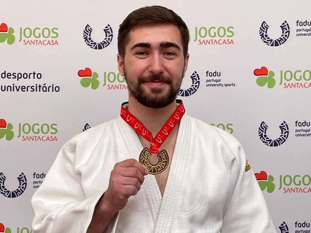  Judo: Rodrigo Boavida é campeão nacional universitário - Jornal do Centro