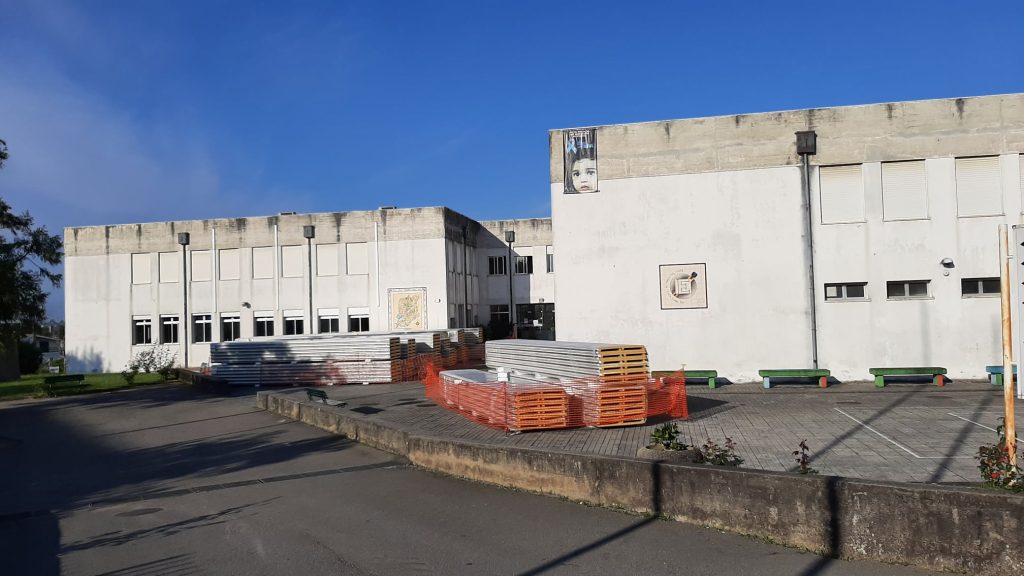  Vão arrancar as obras na Escola Secundária de Santa Comba Dão - Jornal do Centro