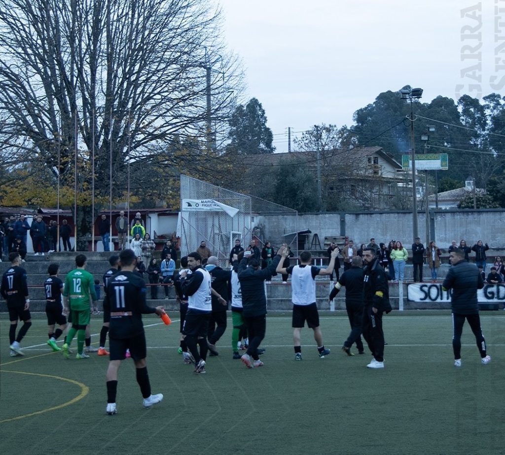  1ª Distrital: Molelos vence Santa Comba Dão e segura liderança no Grupo Sul - Jornal do Centro