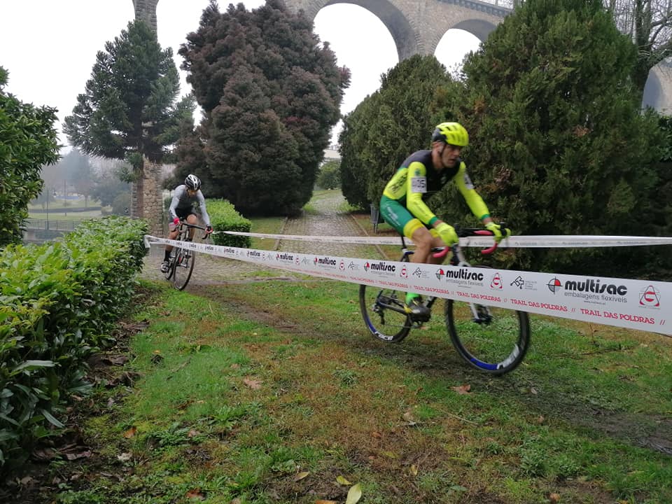  Vouzela recebe Campeonato Nacional de ciclocrosse - Jornal do Centro
