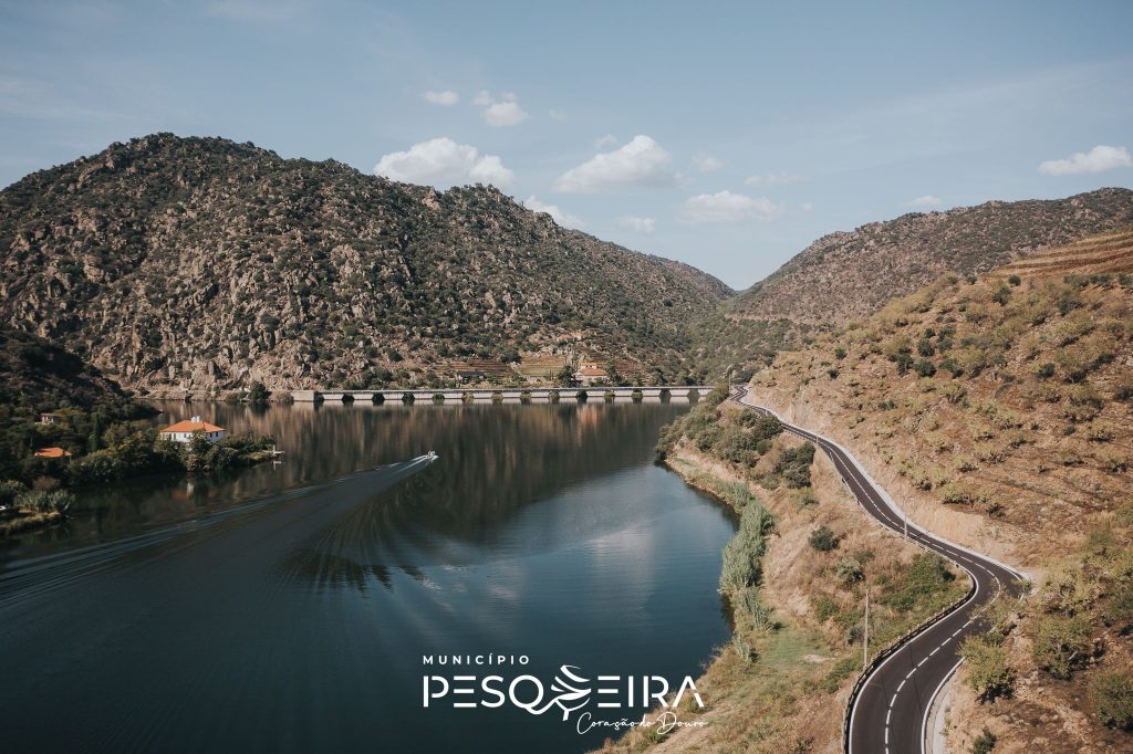  Mais de 1 milhão de euros para estrada renovada em S. João da Pesqueira - Jornal do Centro