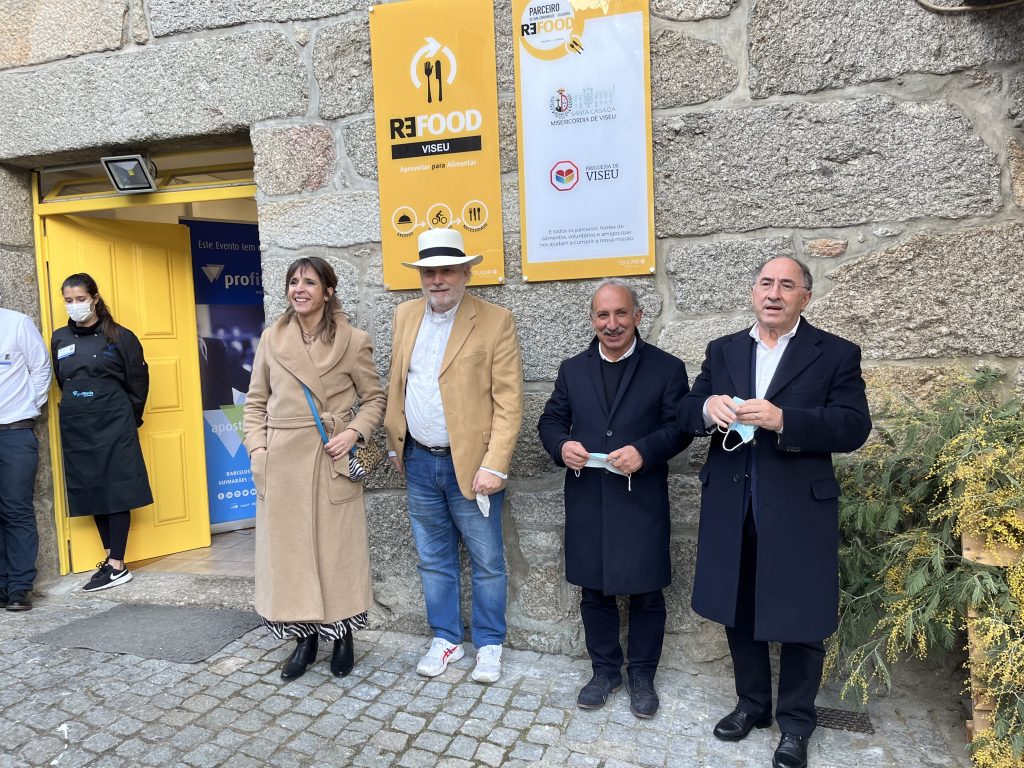  Refood Viseu já chega a 110 pessoas. Movimento inaugura instalações - Jornal do Centro