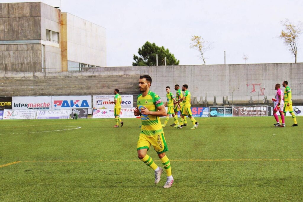  Castro Daire: jogadores orgulhosos por conquistar “missão impossível” - Jornal do Centro