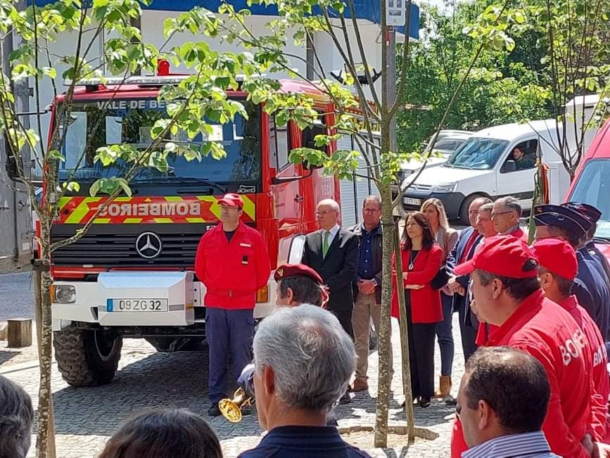  Tondela: Bombeiros de Vale de Besteiros com novas viaturas - Jornal do Centro