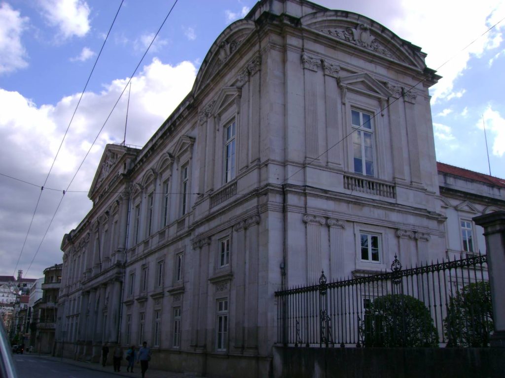  Grupo acusado de assaltos a lares de Tondela e V. N. Paiva vai ser julgado - Jornal do Centro