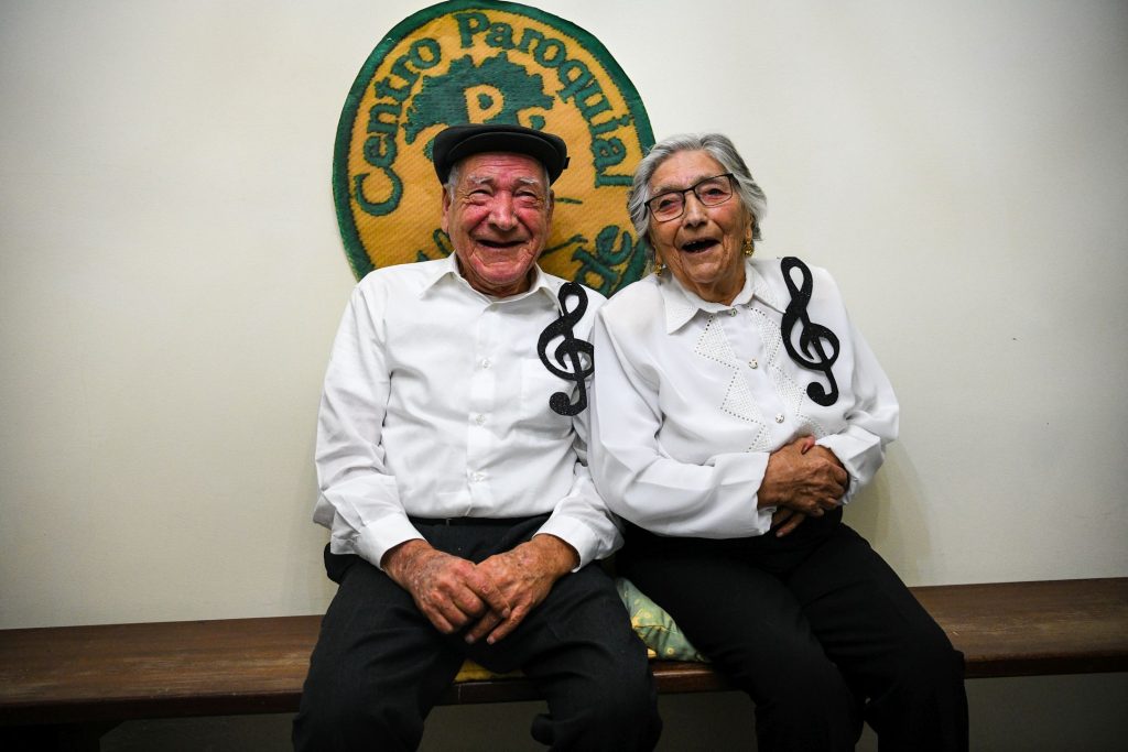  Musicoterapia: Projeto musical anima idosos de Viseu - Jornal do Centro