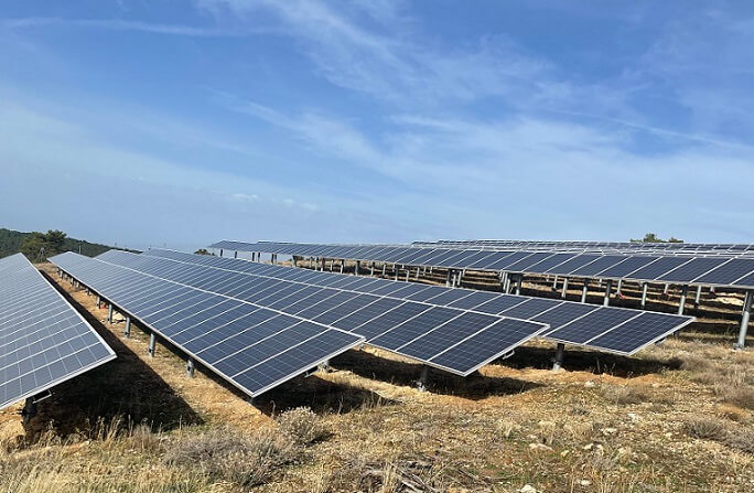  Empresa americana compra energia a central solar em Tarouca - Jornal do Centro