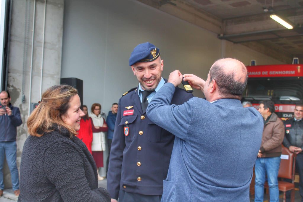  Bombeiros de Canas de Senhorim têm novo comandante - Jornal do Centro
