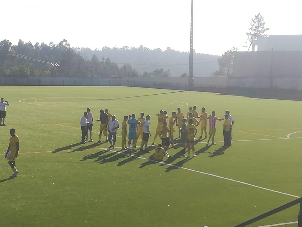  Divisão de Honra: Ferreira de Aves é campeão e regressa ao Campeonato de Portugal - Jornal do Centro