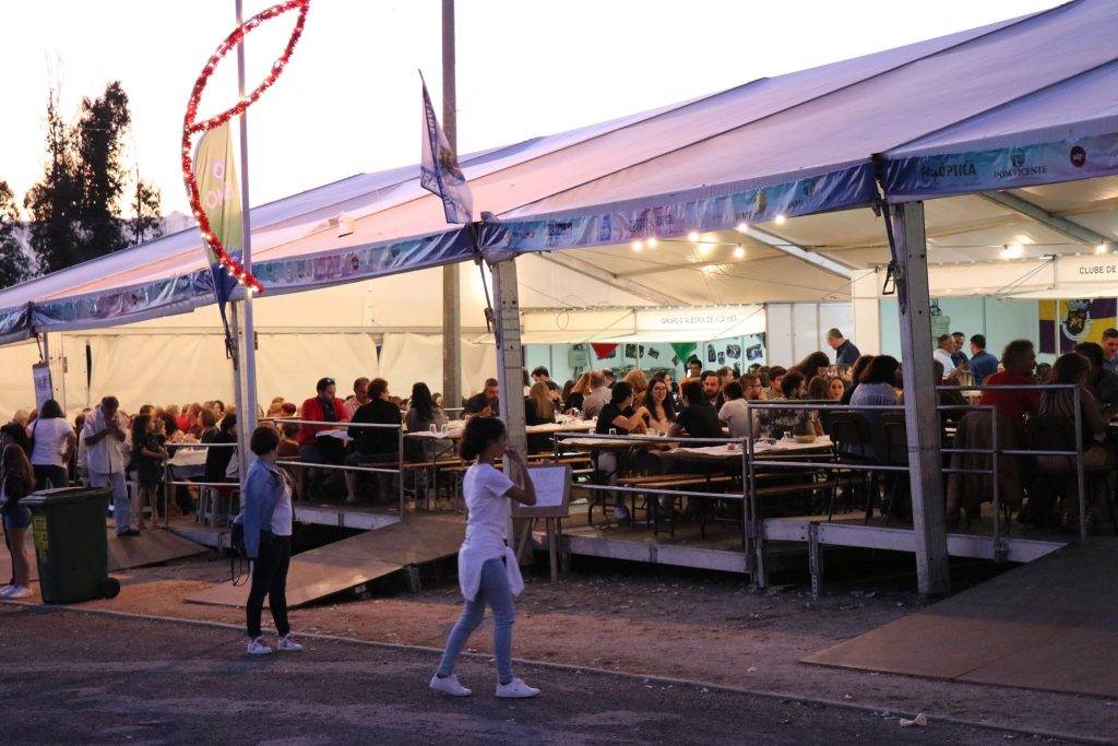  Festas de Carregal do Sal com Nininho Vaz Maia, GNR, Capitão Fausto e David Carreira - Jornal do Centro