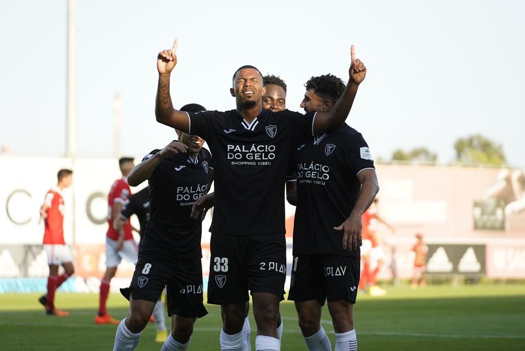  Académico de Viseu arranca época com empate frente ao Benfica B - Jornal do Centro