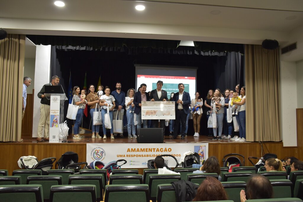  Moimenta da Beira vai dar cheques-prenda e vouchers às famílias com bebés - Jornal do Centro