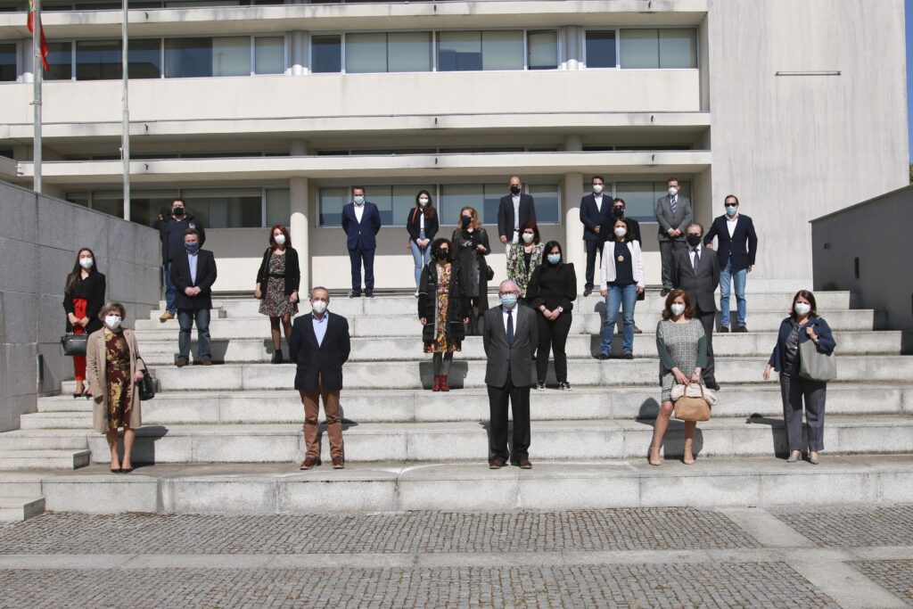  Tomaram posse os membros eleitos do Conselho Geral do IPV que vão eleger futuro presidente - Jornal do Centro