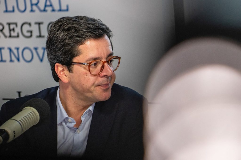  Demissão: ‘não é bom o país voltar a viver em duodécimos’, diz deputado do PS/Viseu - Jornal do Centro