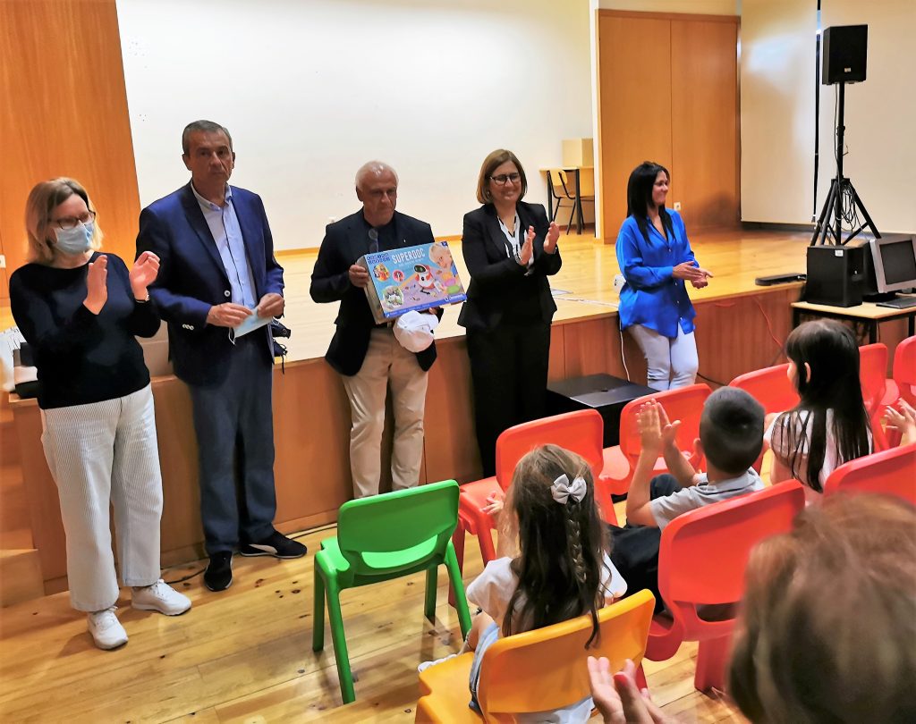  Resende: robôs reforçam aprendizagem nas salas de aula - Jornal do Centro
