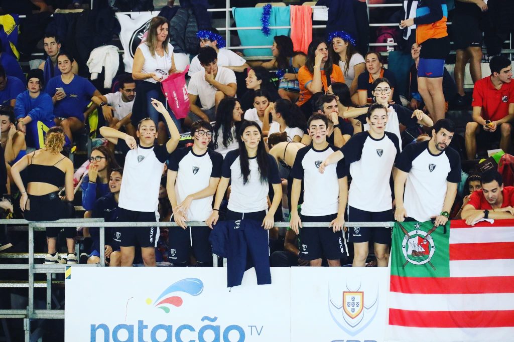 Natação/Académico: Joana Cardeal e André Moura triunfam no Nacional de clubes - Jornal do Centro