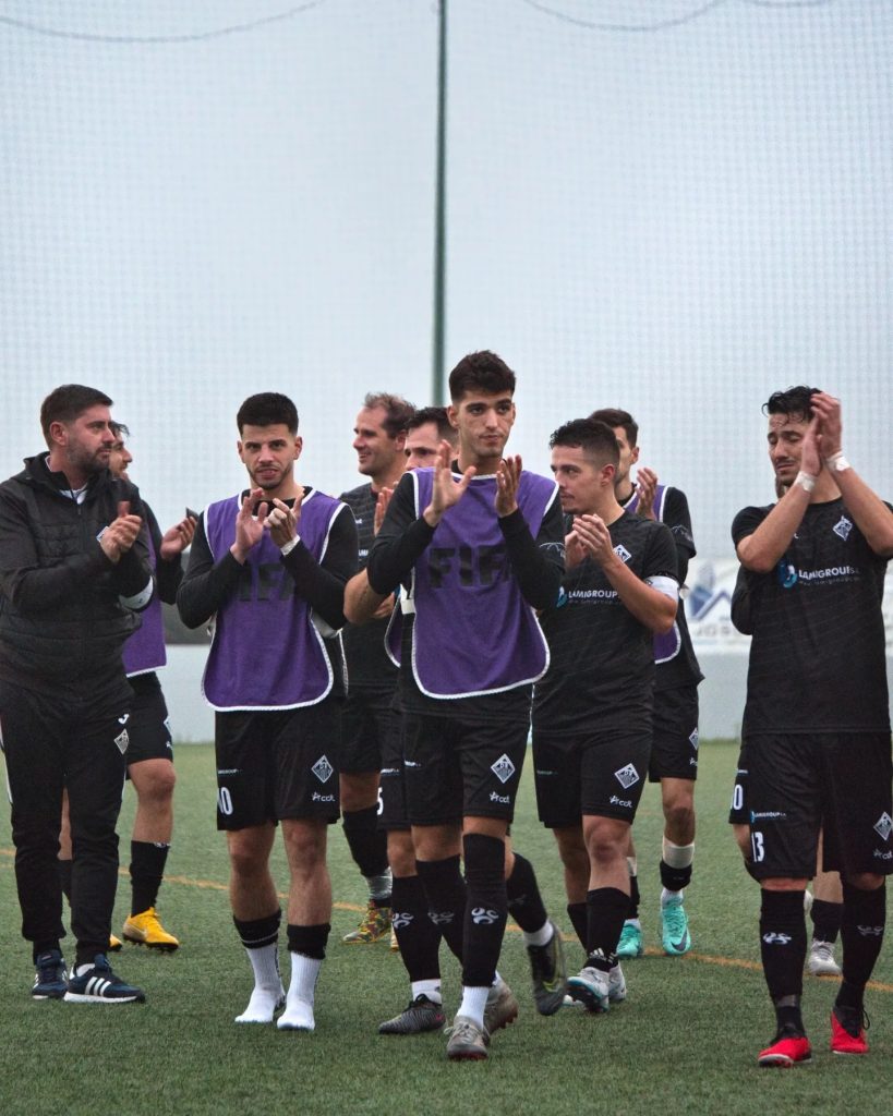  Futebol: Divisão de Honra para, 1ª distrital joga jornada 13 este domingo - Jornal do Centro