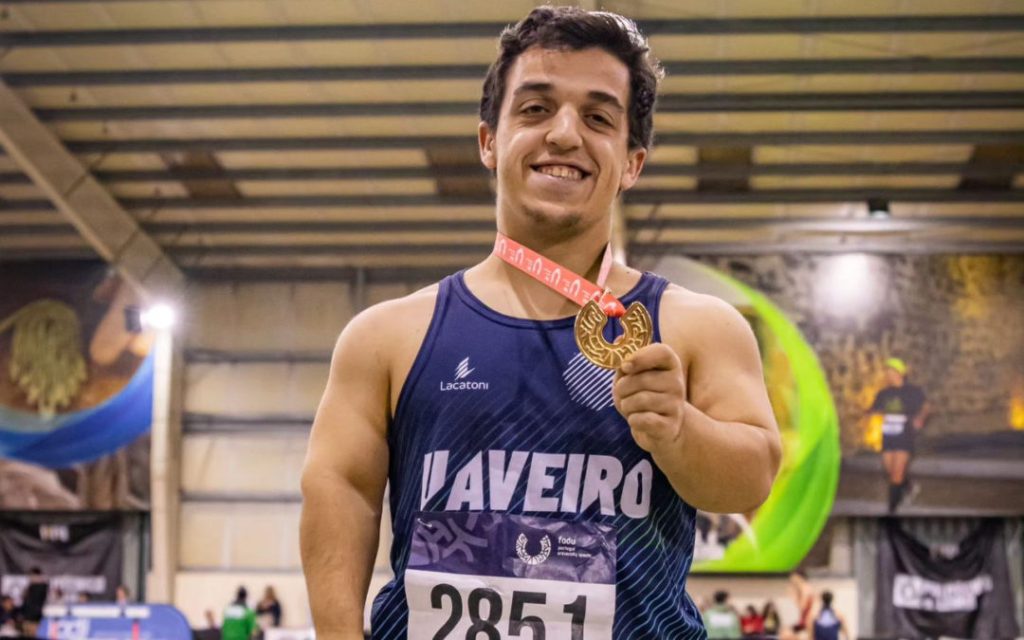  Miguel Monteiro vence ouro no Campeonato Nacional universitário - Jornal do Centro