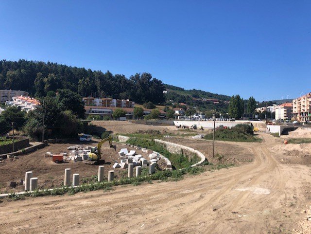  Lamego: Presidente da câmara vai apresentar queixa contra antigo autarca por obras ilegais - Jornal do Centro