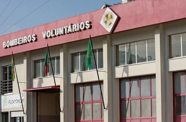  Mais de 1.600 ocorrências e 92 mil quilómetros percorridos pelos Bombeiros de Tondela - Jornal do Centro