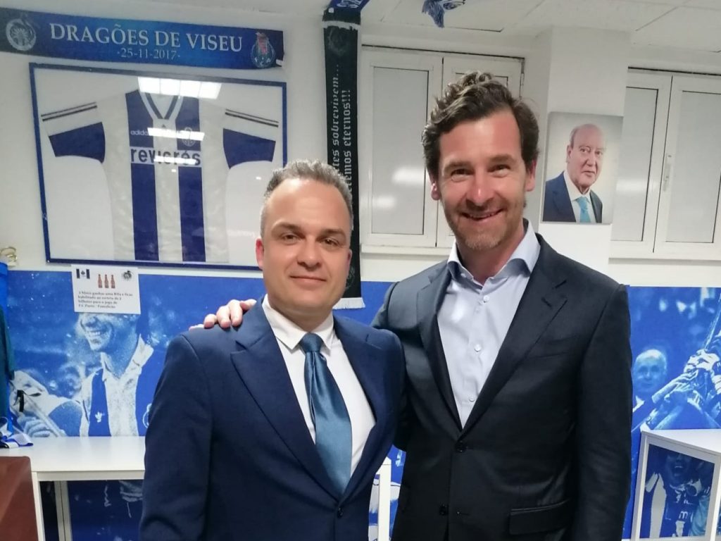  André Villas-Boas recebido em Viseu com foguetes e bombos - Jornal do Centro