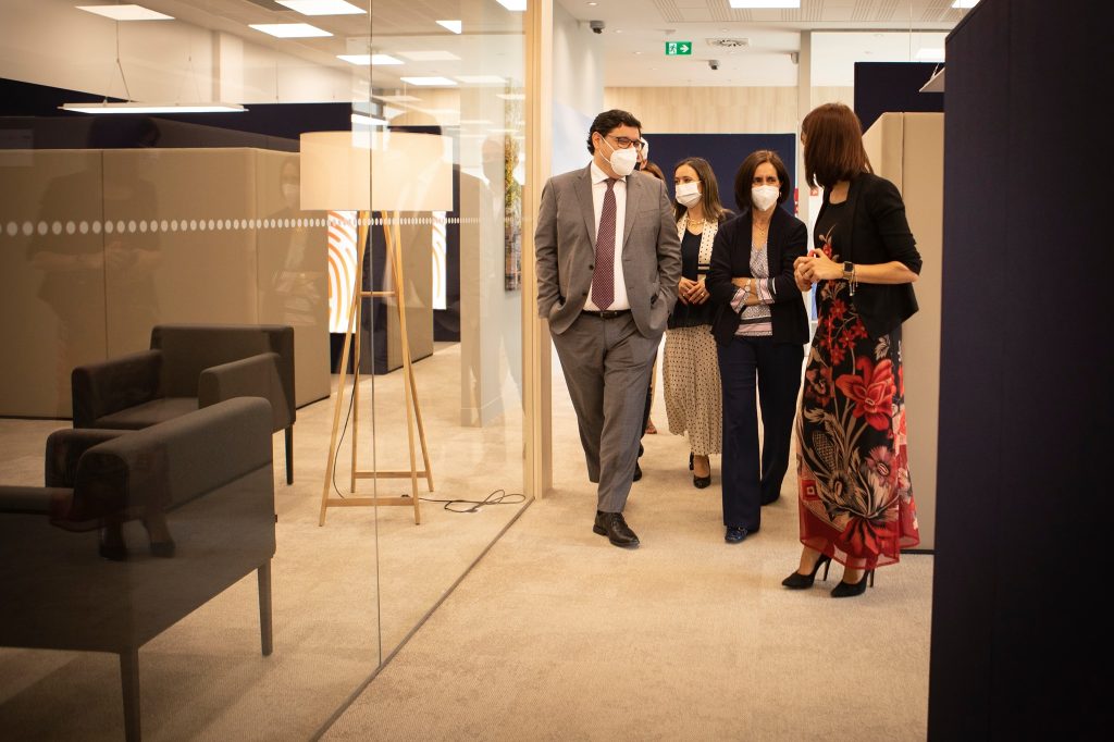  Vissaium XXI acolhe empresa que vai empregar 21 pessoas - Jornal do Centro