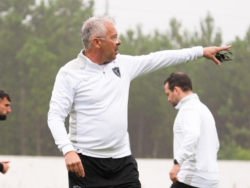  Académico: ‘O que temos vindo a fazer é fantástico’, diz Jorge Costa - Jornal do Centro