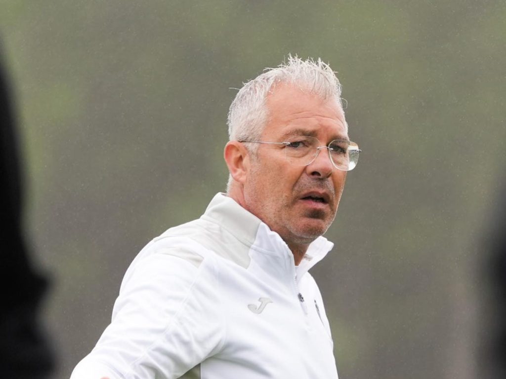  Invencibilidade “não é um peso, é motivo de orgulho”, garante Jorge Costa - Jornal do Centro