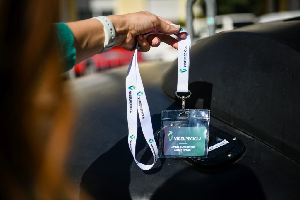  Projeto-piloto que premeia quem mais recicla arranca amanhã em Viseu - Jornal do Centro