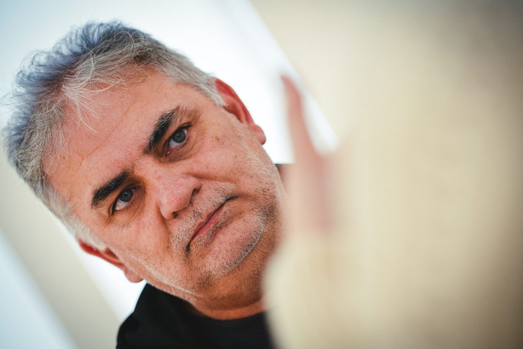  Diretor artístico do Teatro Viriato apresenta demissão - Jornal do Centro